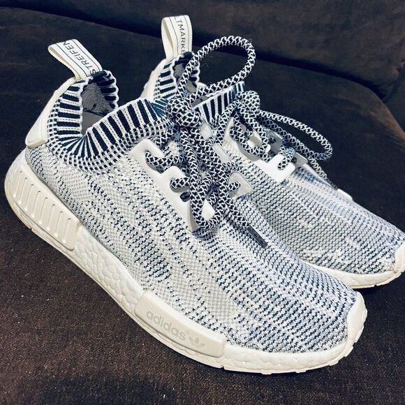 Mint Condition Adidas NMD Runner PK Glitch Camo Black White Nomad 6 Men 7 womens - Picture 1 of 9